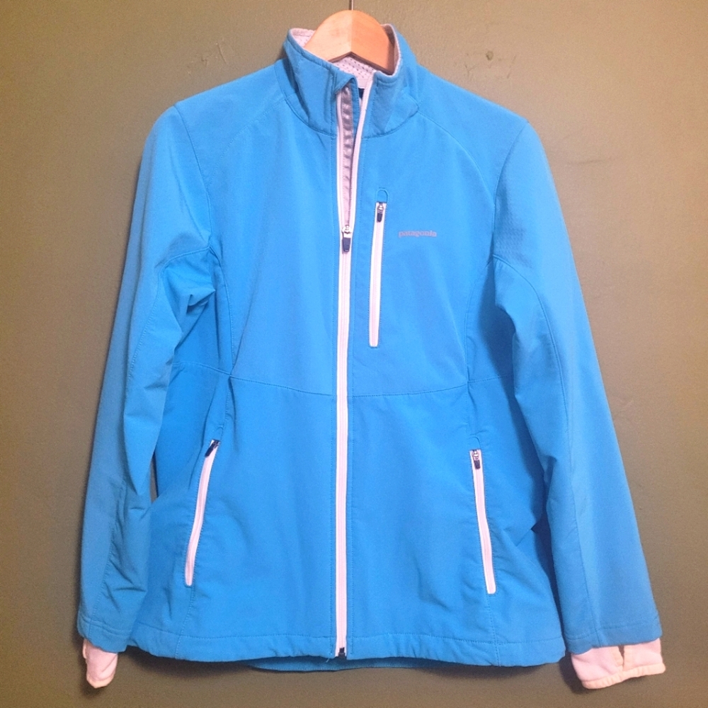 Patagonia Women’s Blue Softshell Jacket M with Thumbhole Cuffs